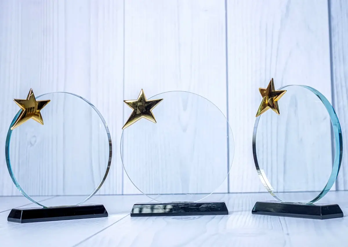 KNY-001 Heritage Crystal Award