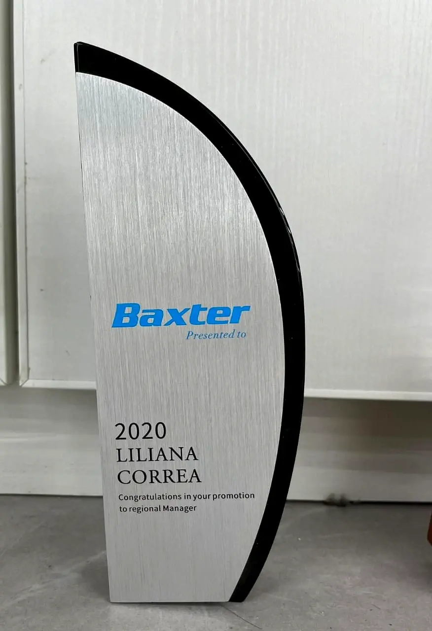CR007 Sovereign Crystal Award