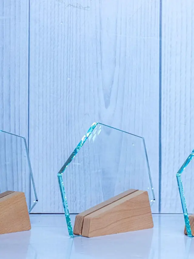 CR001 Classic Crystal Award