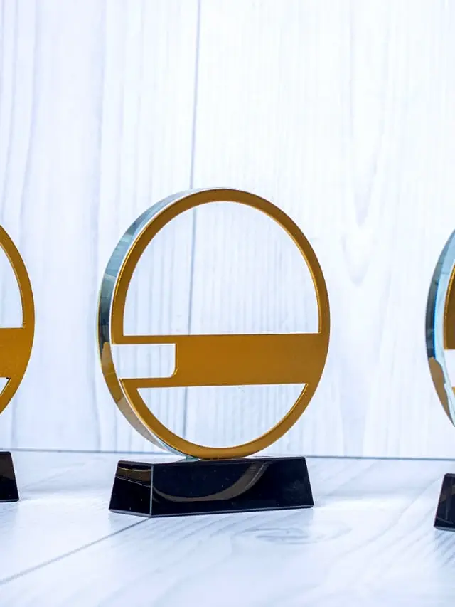 0134A Precision Crystal Award