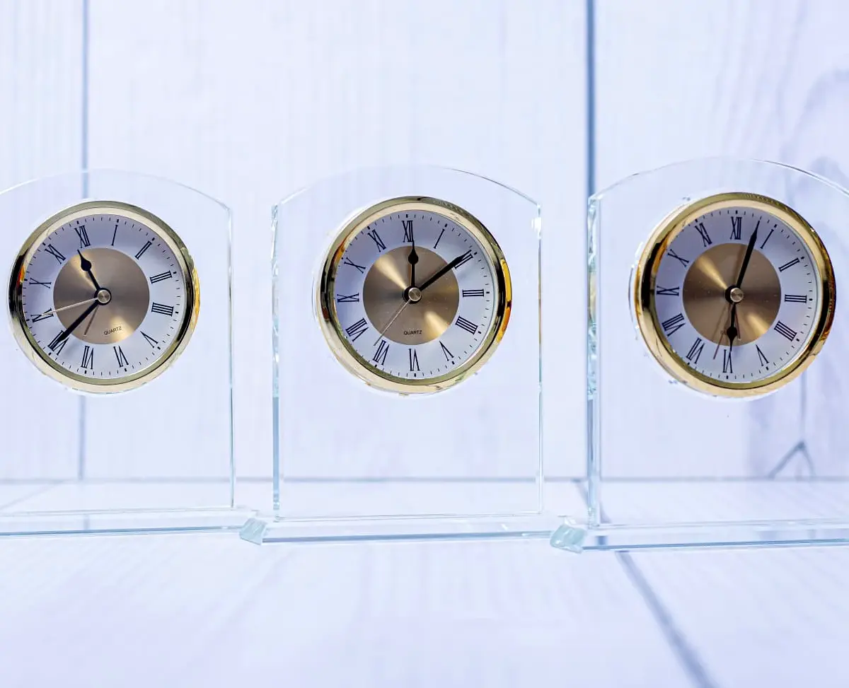 CrystalTime Desk Clock