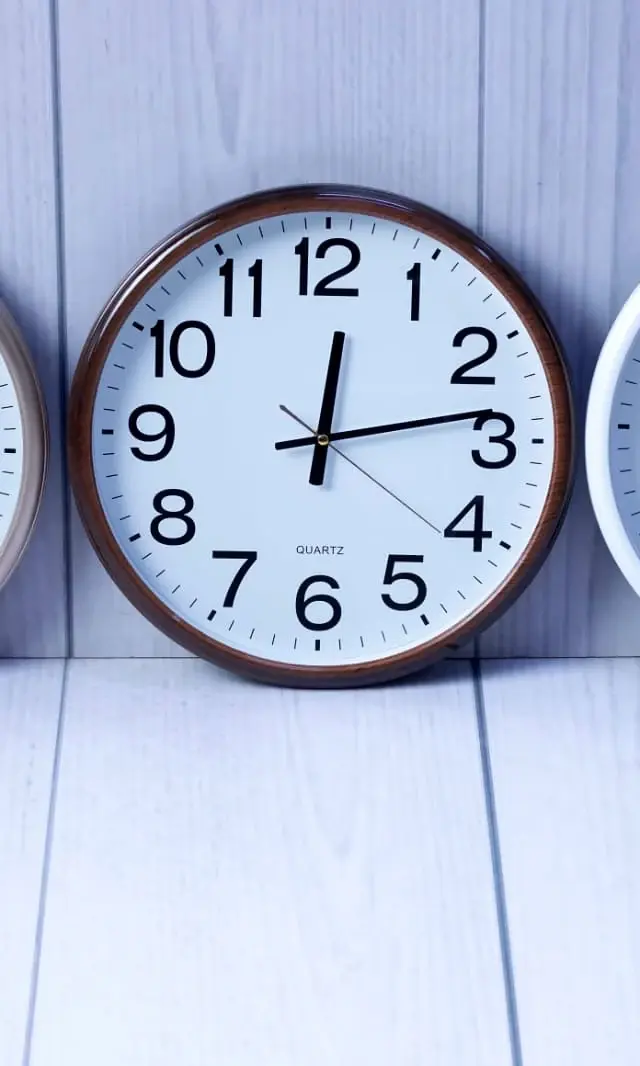 Chronos 22569 Desk Clock