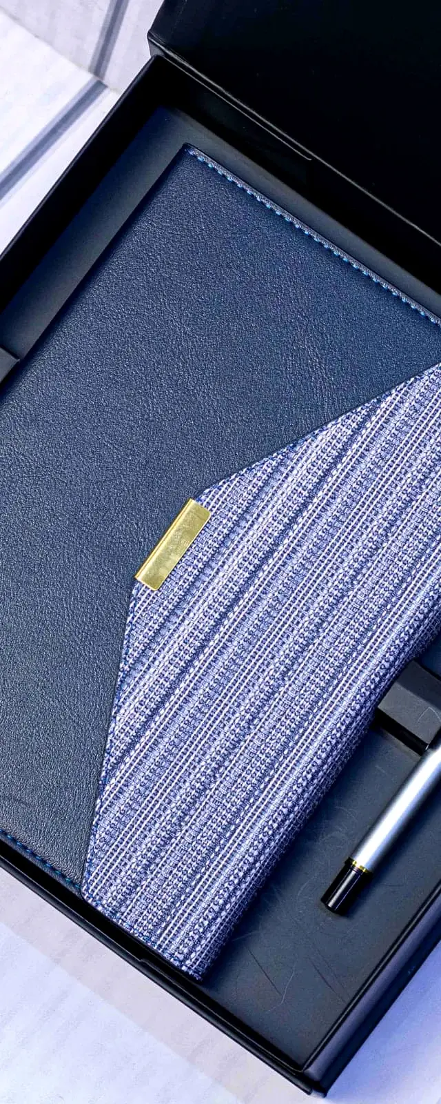 E30 Notebook & Pen Ensemble