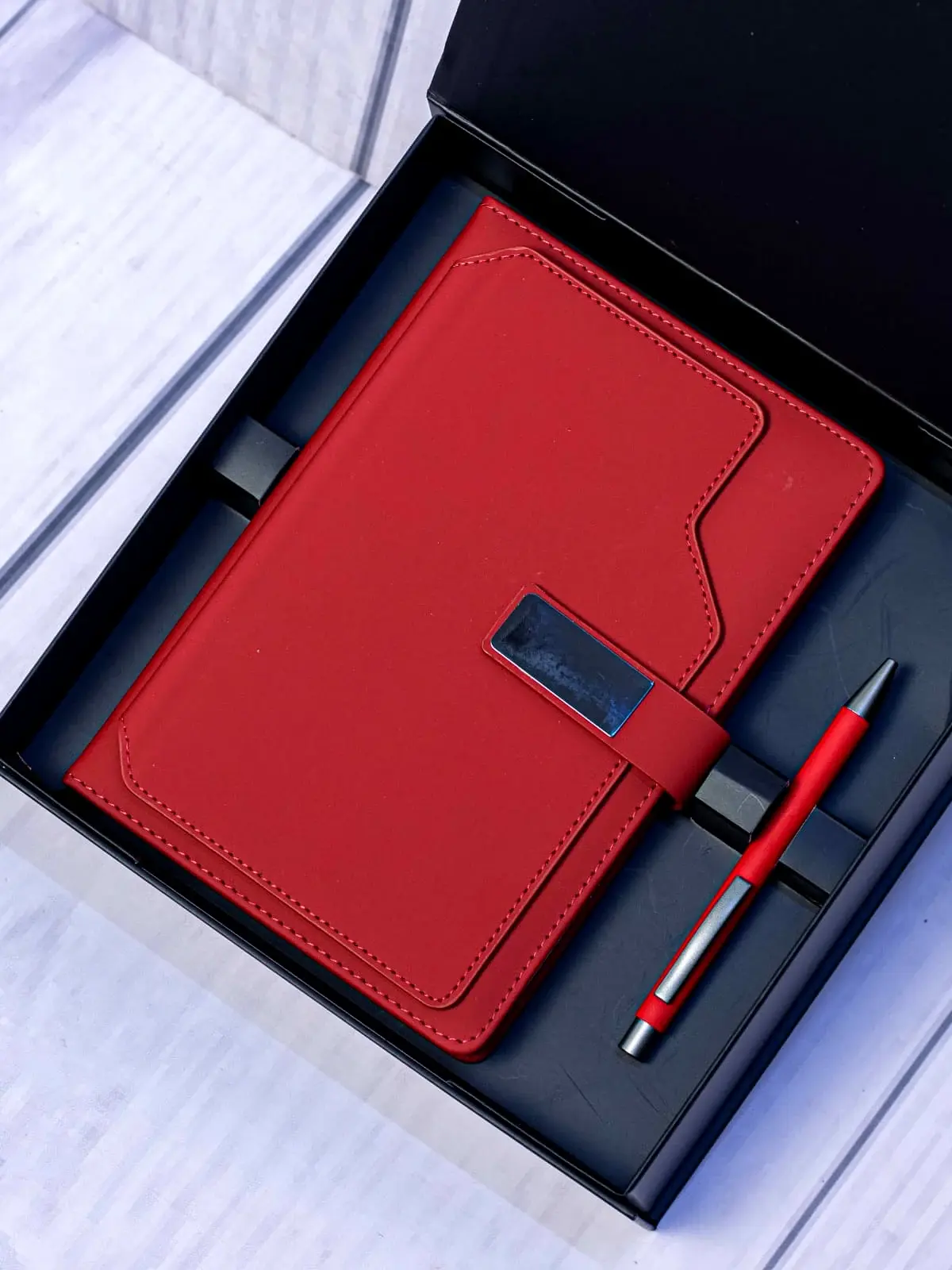 E105 Notebook & Pen Ensemble
